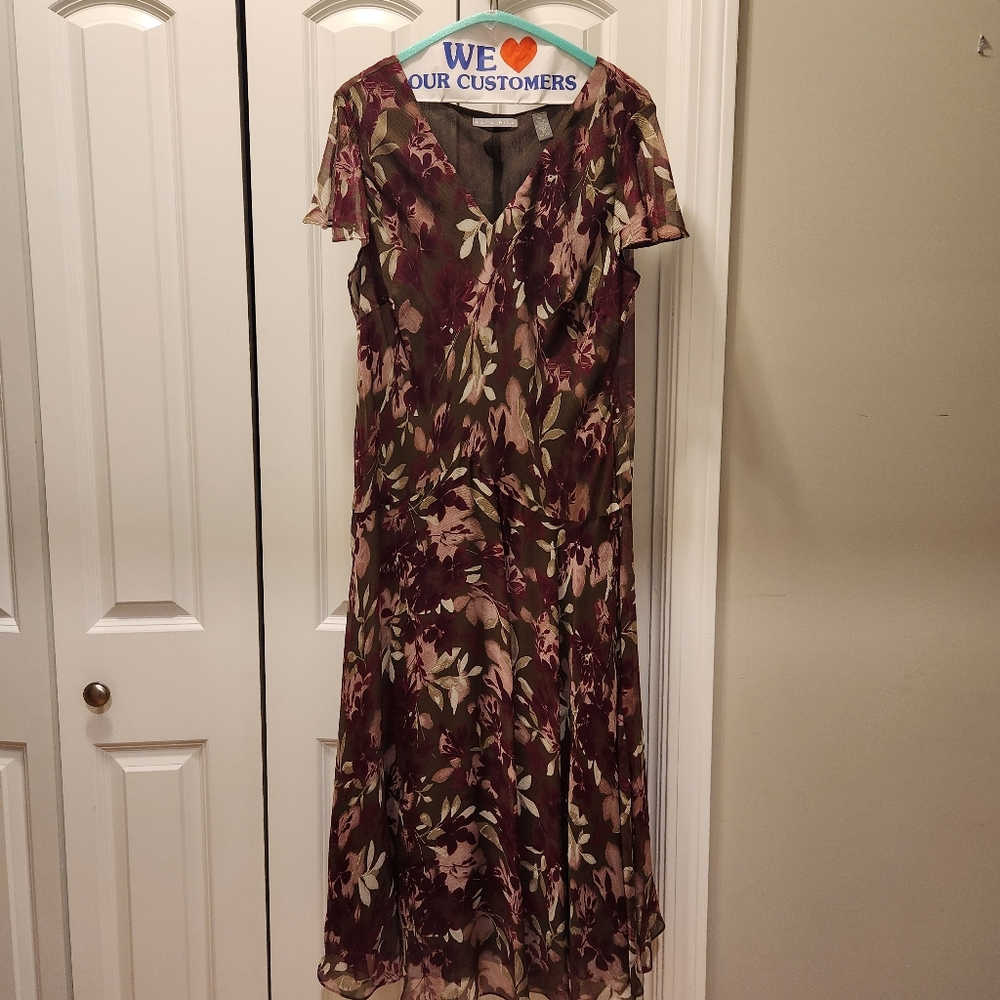Womens Floral Sheer 3/4 Length Dress Size 12